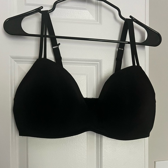 Aerie Lightly Lined Black Bra - Size 38 DD (2 of them) - Picture 1 of 8